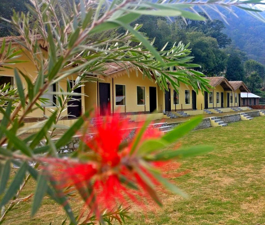 Nakshtra Resort Birbhaddar Exterior foto